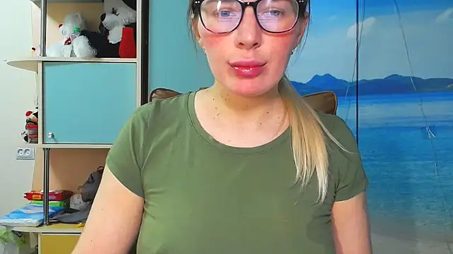 Snapshot of miaa_sunn chatting on 11-29-25, 02:39 miaa sunn online show from 11-29-25, 02:39