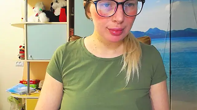 Snapshot of miaa_sunn chatting on 11-30-25, 01:12 miaa sunn online show from 11-30-25, 01:12