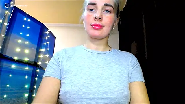 Snapshot of miaa_sunn chatting on 12-04-24, 09:18 miaa sunn online show from 12-04-24, 09:18