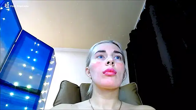 Snapshot of miaa_sunn chatting on 01-19-25, 11:32 miaa sunn online show from 01-19-25, 11:32