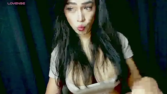 Snapshot of XXsexylongcockXX chatting on 06-15-26, 06:07 XXsexylongcockXX online show from 06-15-26, 06:07