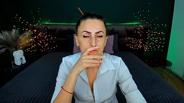 Rebecca Diamond online show from 12-02-25, 06:59