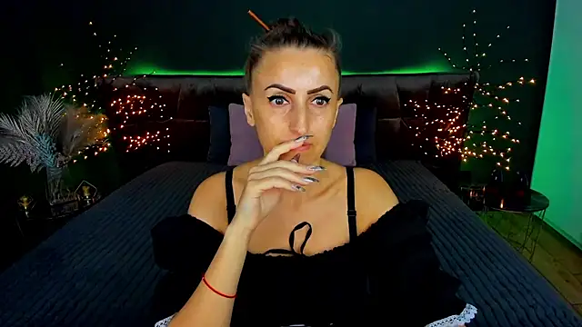 Rebecca Diamond online show from 09-23-25, 05:36