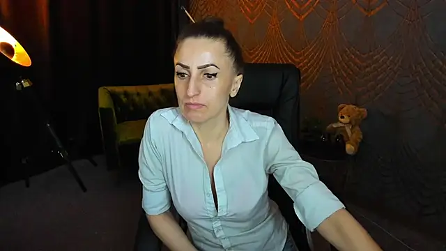 Snapshot of Rebecca_Diamond chatting on 04-30-26, 05:25 Rebecca Diamond online show from 04-30-26, 05:25