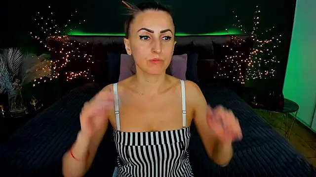 Rebecca Diamond online show from 09-27-25, 12:00