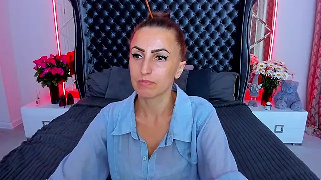 Rebecca Diamond online show from 06-28-26, 05:58