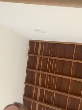 curchez  online show from 12-18-25, 07:18