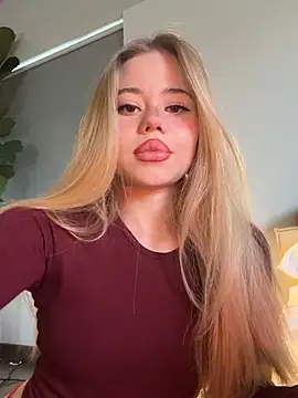 curchez  online show from 02-08-26, 09:45