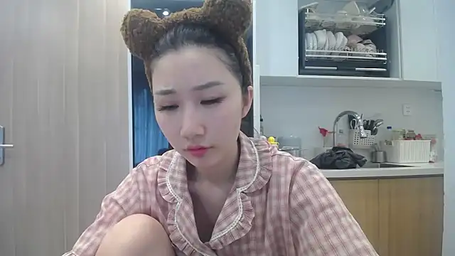 Asiagirll online show from 06-22-26, 01:11