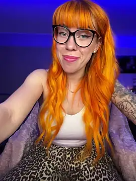 Pia July  online show from 01-16-25, 09:08