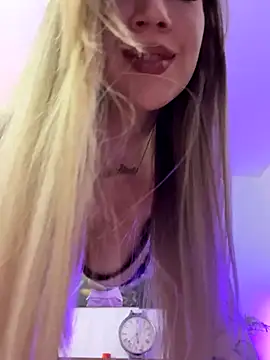 Cute-Alice online show from 11-05-25, 07:39