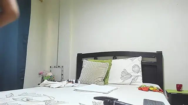 mara2020 69 online show from 10-15-25, 02:36