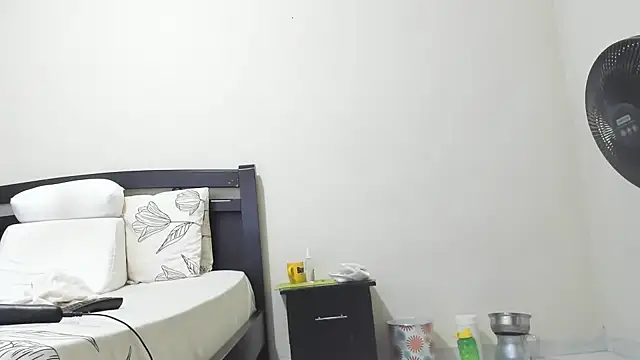 mara2020 69 online show from 11-04-25, 03:05