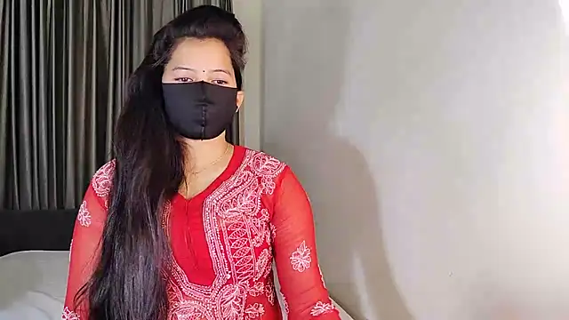 Snapshot of YourLovelyQueen chatting on 01-14-25, 07:21 YourLovelyQueen online show from 01-14-25, 07:21