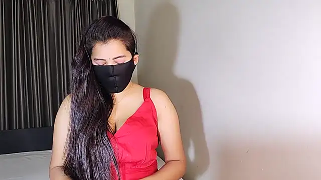 Snapshot of YourLovelyQueen chatting on 02-14-25, 05:14 YourLovelyQueen online show from 02-14-25, 05:14
