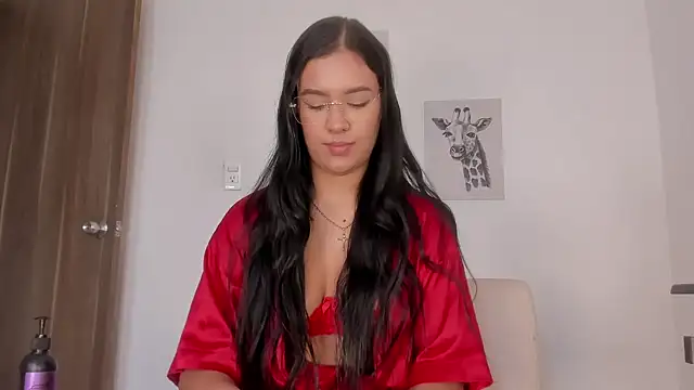 Hanna Risso online show from 02-19-26, 06:16