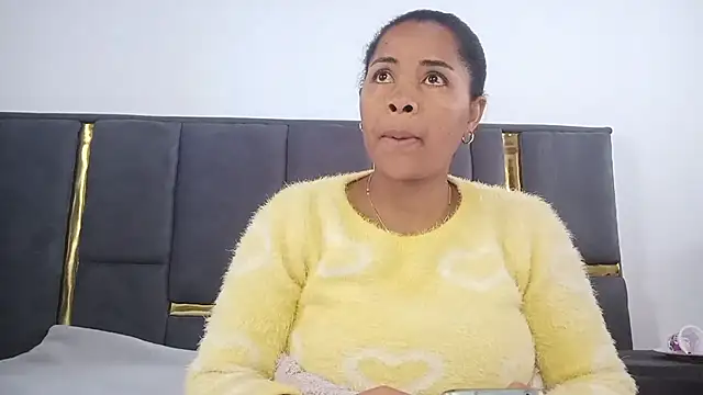 Snapshot of aleixane chatting on 07-04-26, 05:47 aleixane online show from 07-04-26, 05:47