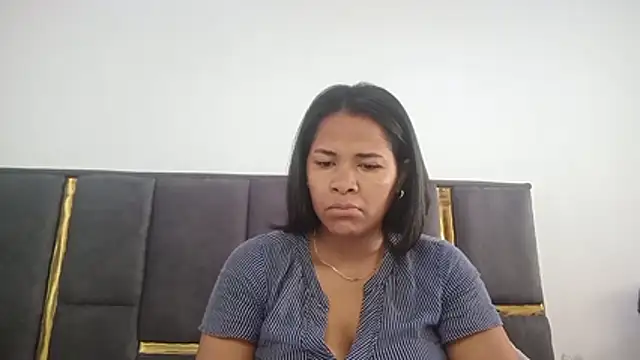 Snapshot of aleixane chatting on 06-27-26, 04:18 aleixane online show from 06-27-26, 04:18