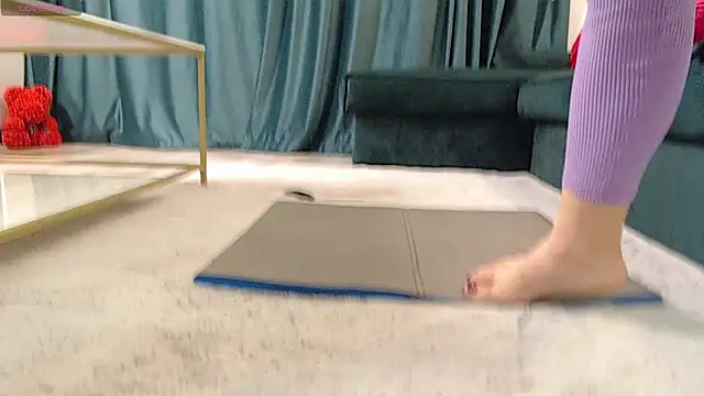 natasha-bigas online show from 09-29-25, 08:14