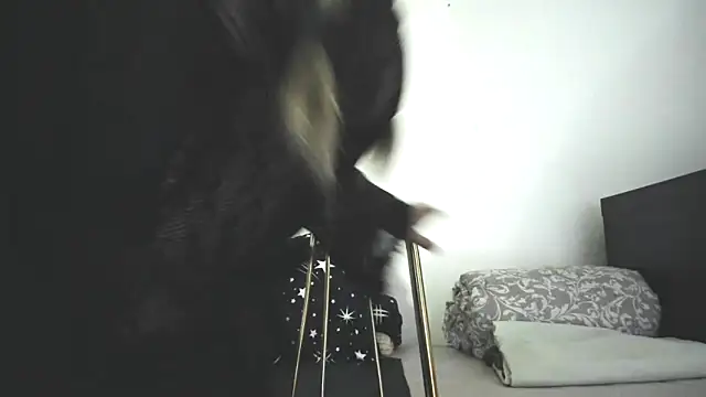 CristalDivine online show from 05-03-26, 06:51