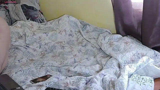 CindyJonson online show from 04-07-26, 09:22