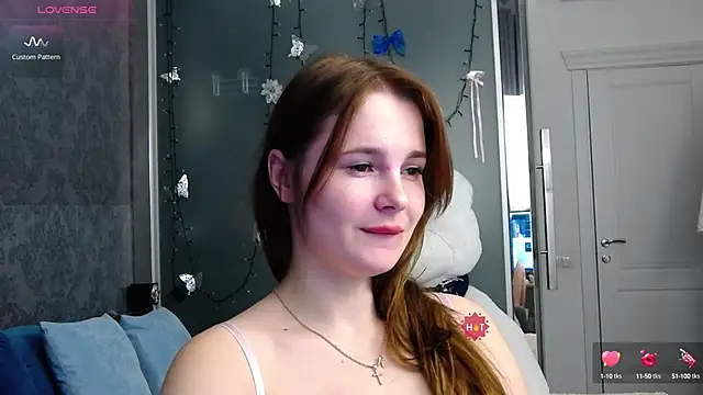 CindyJonson online show from 10-04-25, 06:09