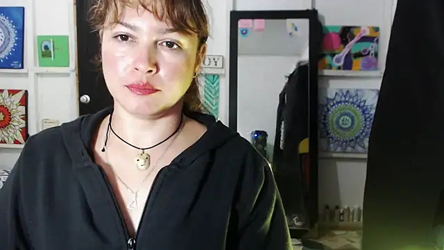 solamatista11 online show from 10-10-25, 09:26