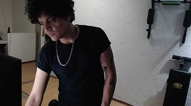 GruesoMexico online show from 03-06-25, 02:30