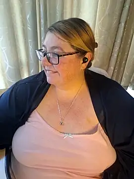 Iceprincess2bad4u online show from 05-30-26, 06:20
