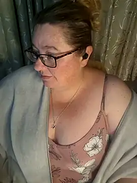 Iceprincess2bad4u online show from 05-09-26, 06:11