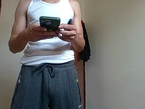 Rosecock69 online show from 04-27-26, 02:37