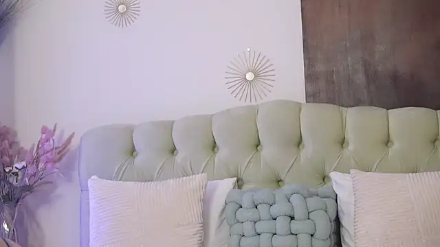 Britney Lynn online show from 04-23-26, 03:02