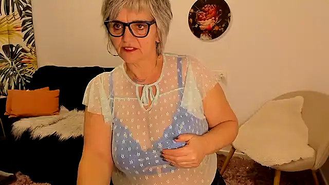 Milf-Ella online show from 02-24-26, 09:37