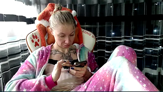 cold lollipop online show from 02-20-26, 07:21