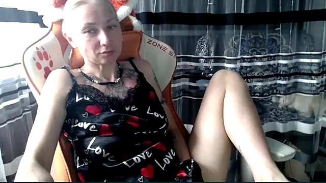 cold lollipop online show from 04-23-26, 07:04