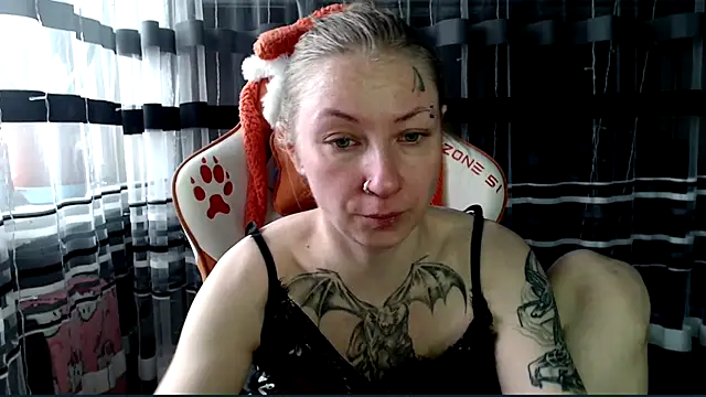 cold lollipop online show from 02-22-26, 07:33