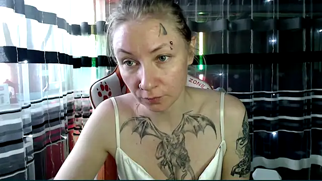 cold lollipop online show from 01-08-26, 08:09