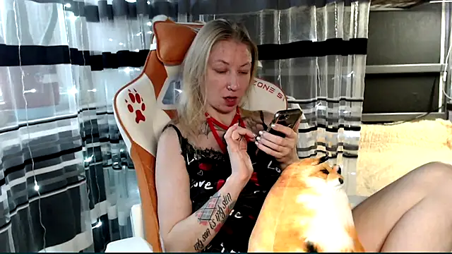 cold lollipop online show from 12-17-25, 08:08