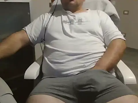 iron boy80 online show from 11-16-25, 05:39