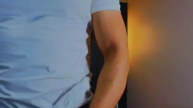 FelipeAndMarcello3 online show from 03-14-25, 10:38