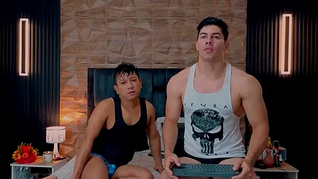 FelipeAndMarcello3 online show from 09-23-25, 02:13