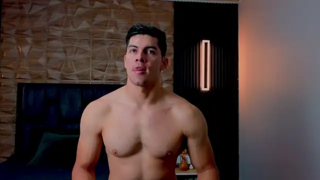 FelipeAndMarcello3 online show from 10-18-25, 08:11