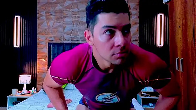 FelipeAndMarcello3 online show from 03-10-26, 02:10