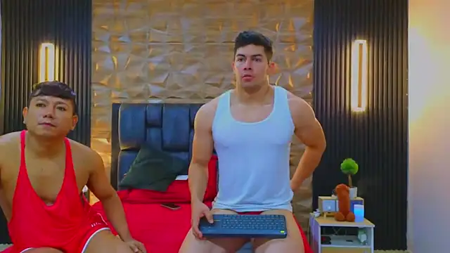 FelipeAndMarcello3 online show from 03-12-25, 02:56