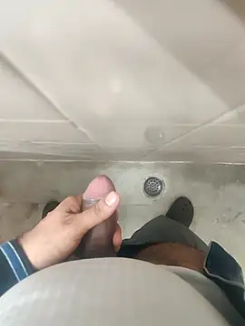 Snapshot of mayavi_baba chatting on 01-31-25, 08:54 mayavi baba online show from 01-31-25, 08:54