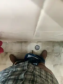 Snapshot of mayavi_baba chatting on 01-17-25, 11:49 mayavi baba online show from 01-17-25, 11:49