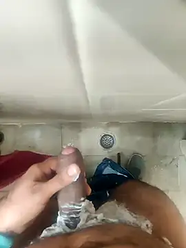 Snapshot of mayavi_baba chatting on 01-16-25, 03:34 mayavi baba online show from 01-16-25, 03:34