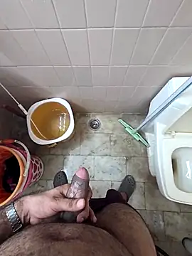 Snapshot of mayavi_baba chatting on 09-14-25, 02:50 mayavi baba online show from 09-14-25, 02:50