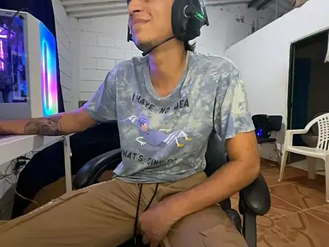 Max TheHorseDick online show from 03-26-26, 01:15