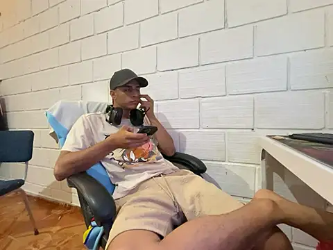 Max TheHorseDick online show from 01-15-26, 01:31